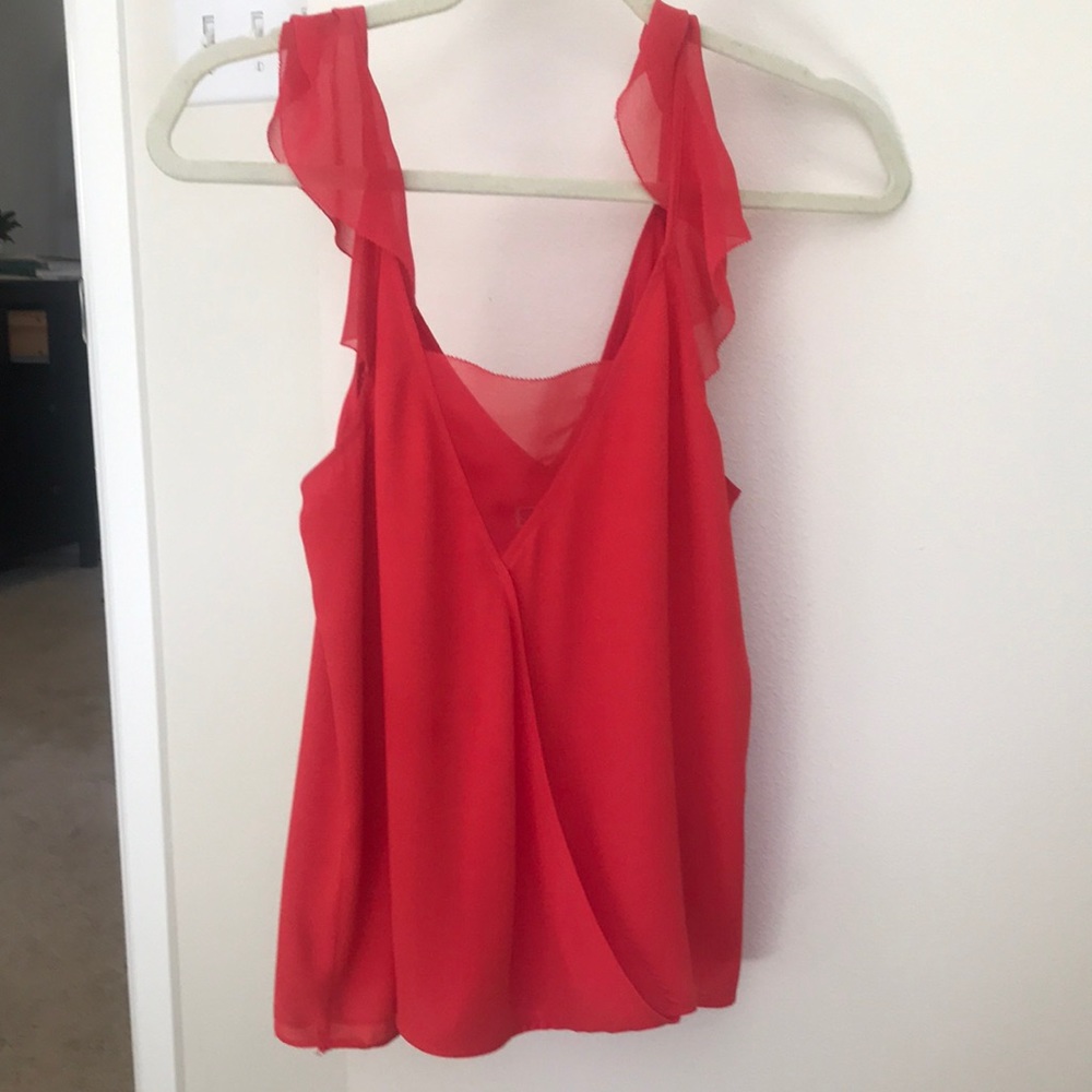 Beautiful Chelsea28 sleeveless top